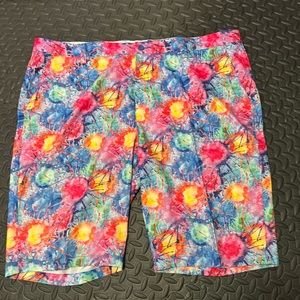 HRESKI Mens Sports multi color shorts Size 42 waist, 94% Polyester Light wear